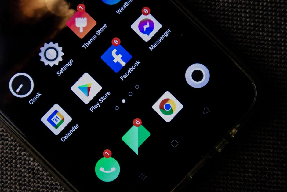 Mobile promotion notification for Stripchat deals